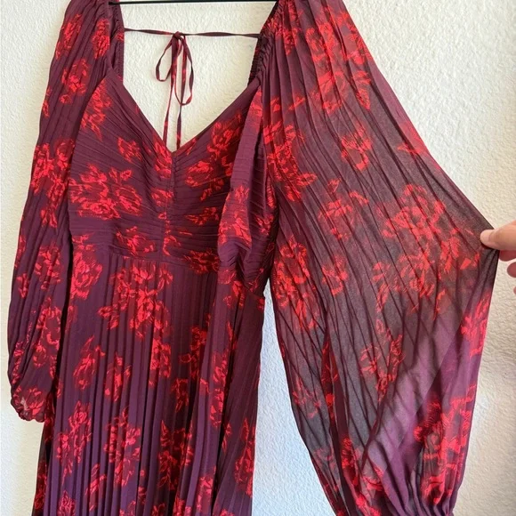 Lucy Paris Burgundy Floral Long Sleeve Dress - Picture 3 of 10